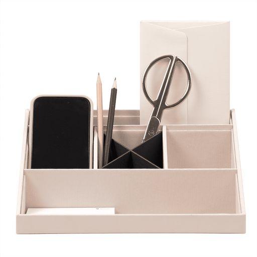 Schreibtisch Organizer mit verschiedenen Utensilien wie Stift & Schere. Farbe: Powder