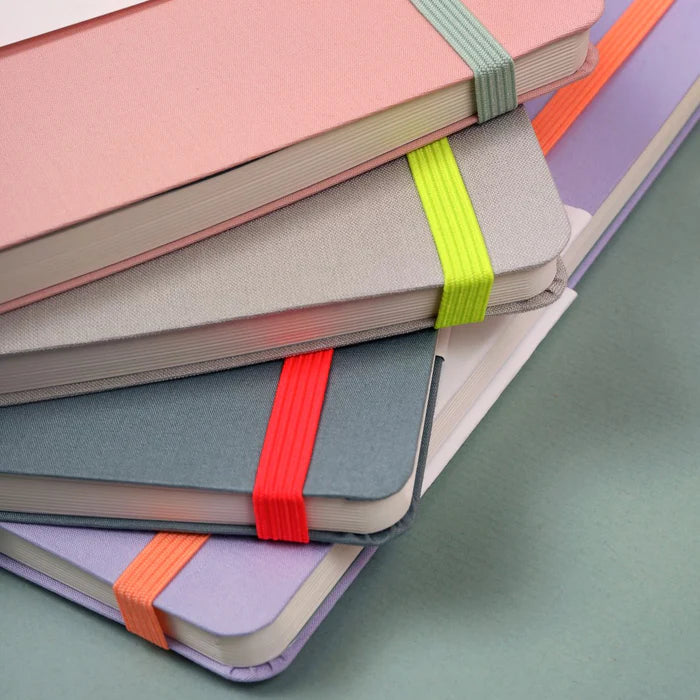 Notizbuch "Neon" | A5 | Soft Cover - Stoffbezug | Mit Gummizug | stone