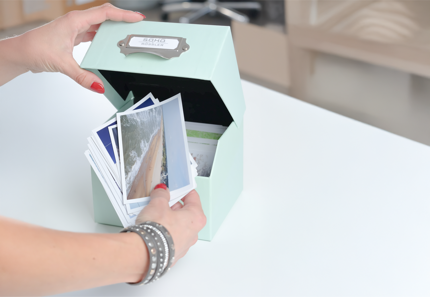 Fotografien auf elegante Weise verstauen - Rösslers Fotoboxen