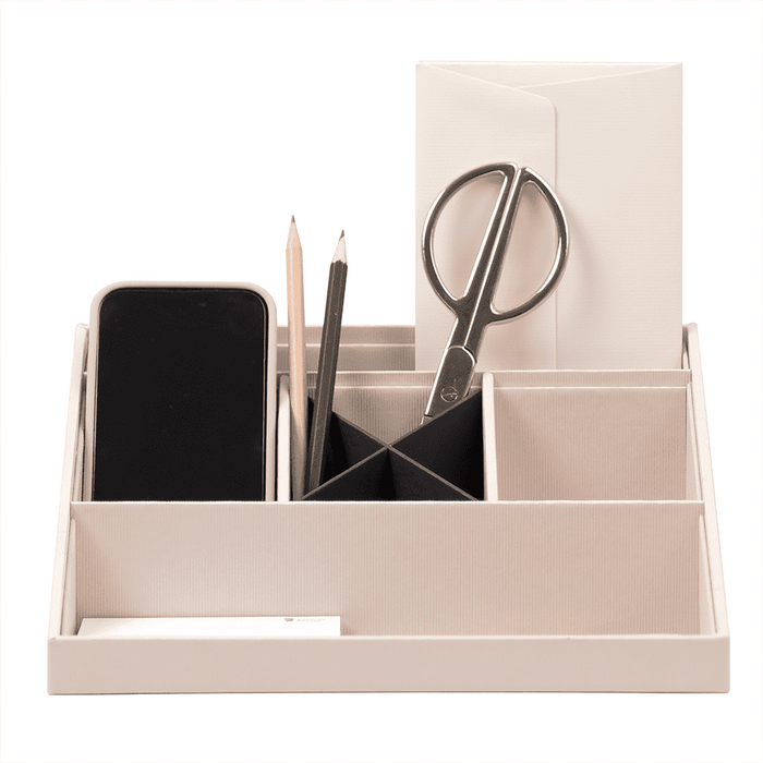 Schreibtisch Organizer mit verschiedenen Utensilien wie Stift & Schere. Farbe: Powder