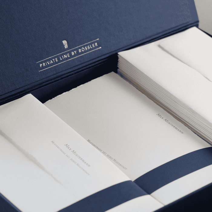 Personalisierbare Briefpapier Kassette | Edles Papier in Weiß | 60 Stück | blau