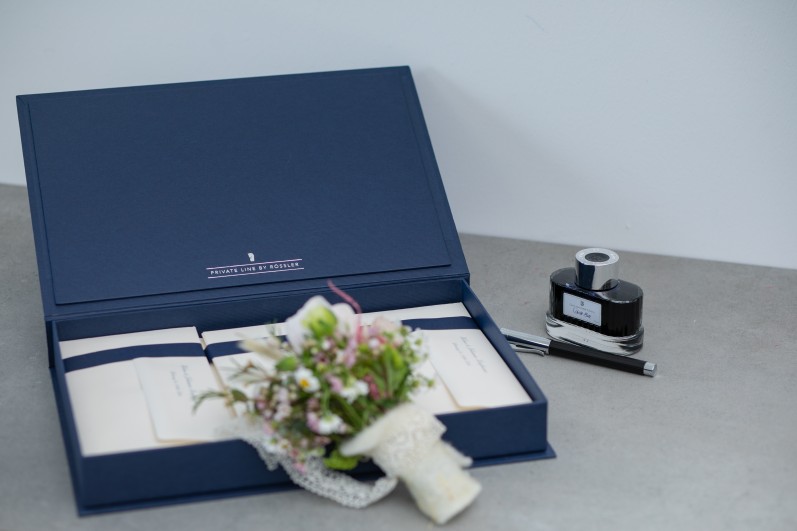 R_Roessler_kreatives-Produktshooting_LauraOFotografie_04042023_299